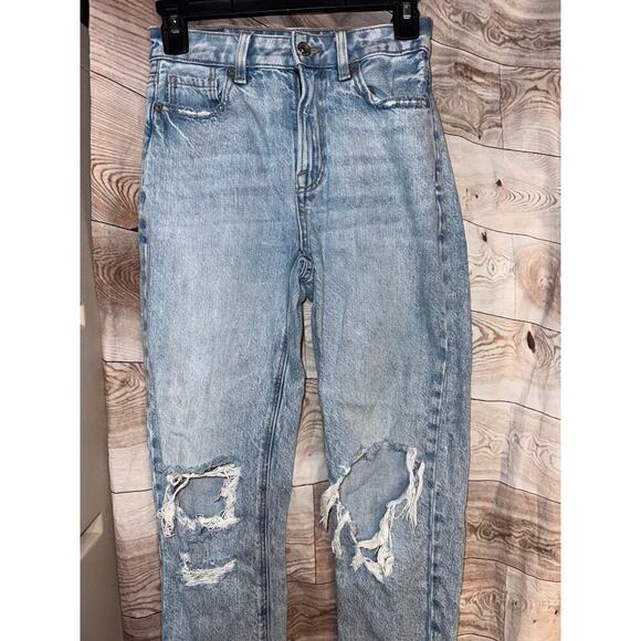AMERICAN EAGLE MOM STRAIGHT JEAN SIZE 00 - Picture 2 of 4